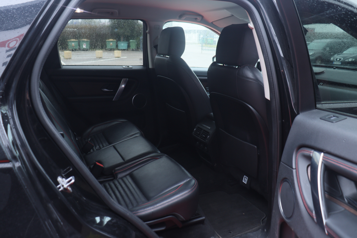 Land Rover Discovery — 18