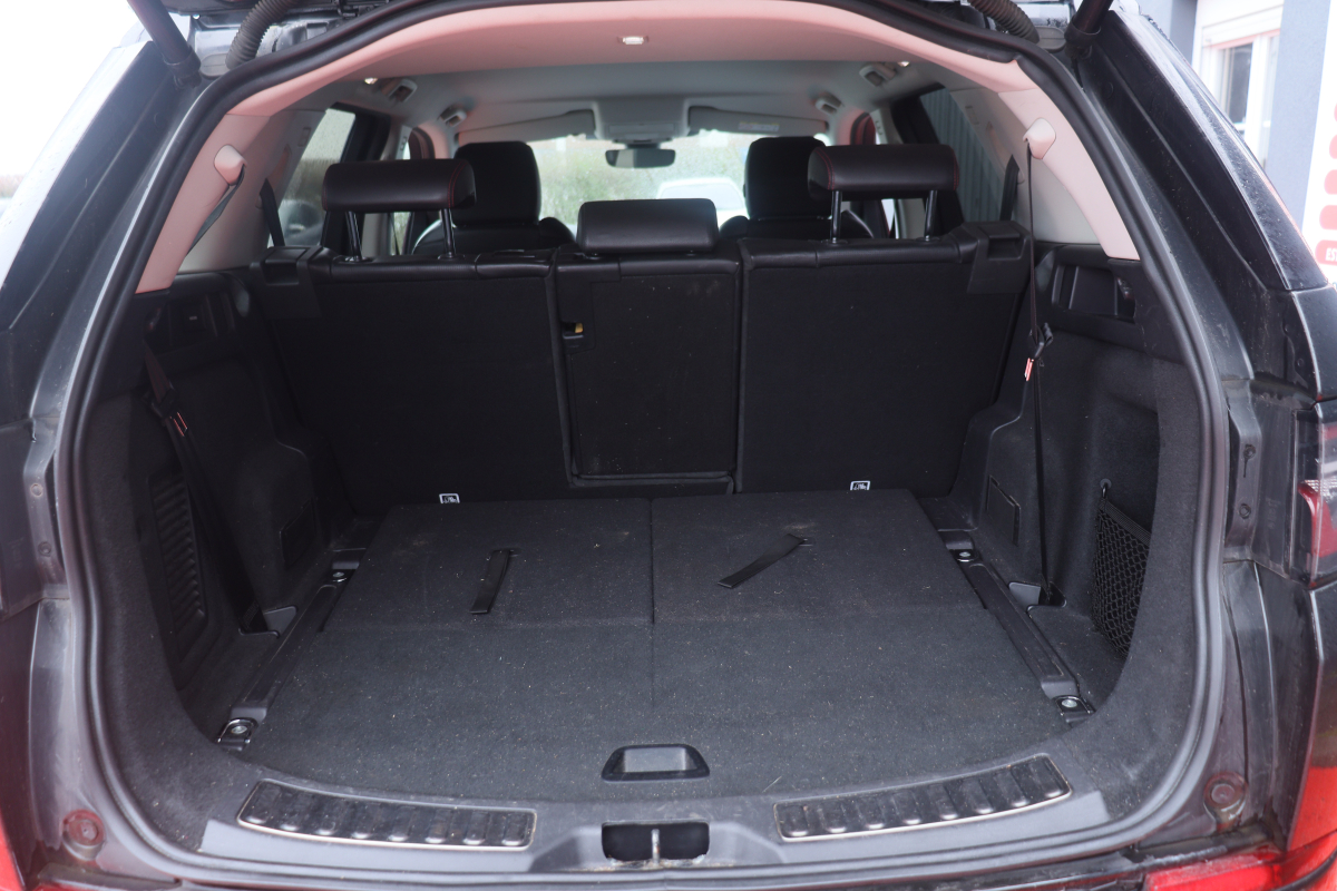 Land Rover Discovery — 21