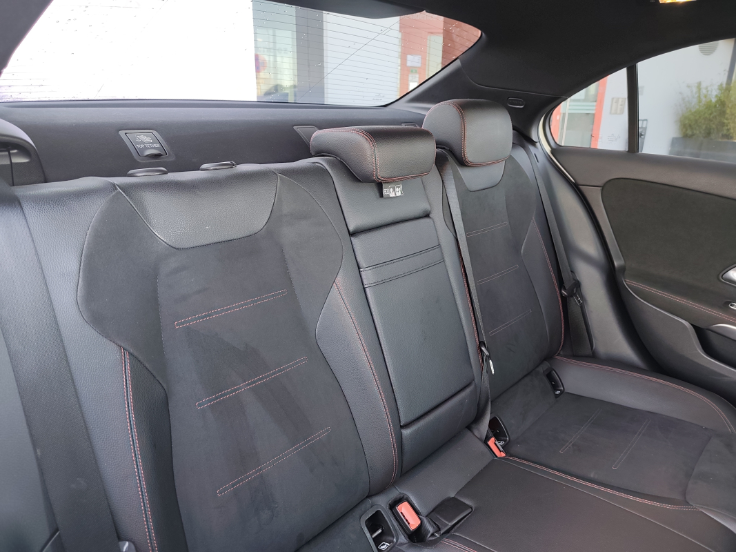 Mercedes Classe A — 15