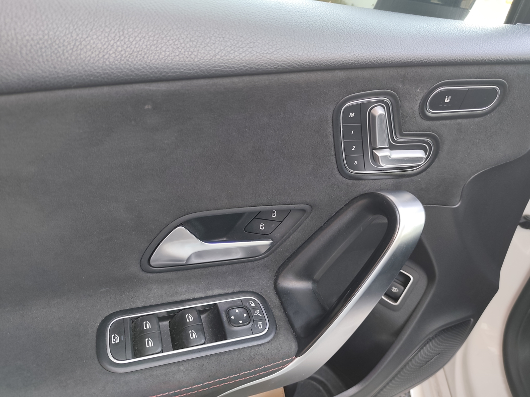 Mercedes Classe A — 30