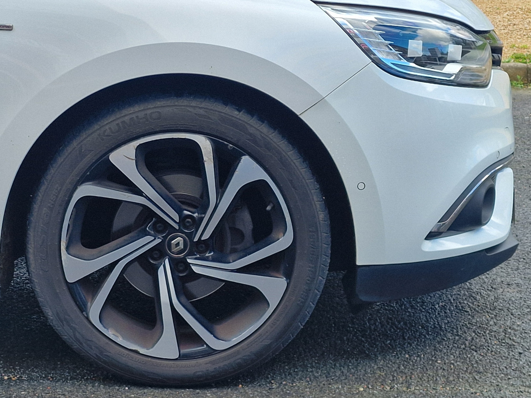 Renault Scenic — 23