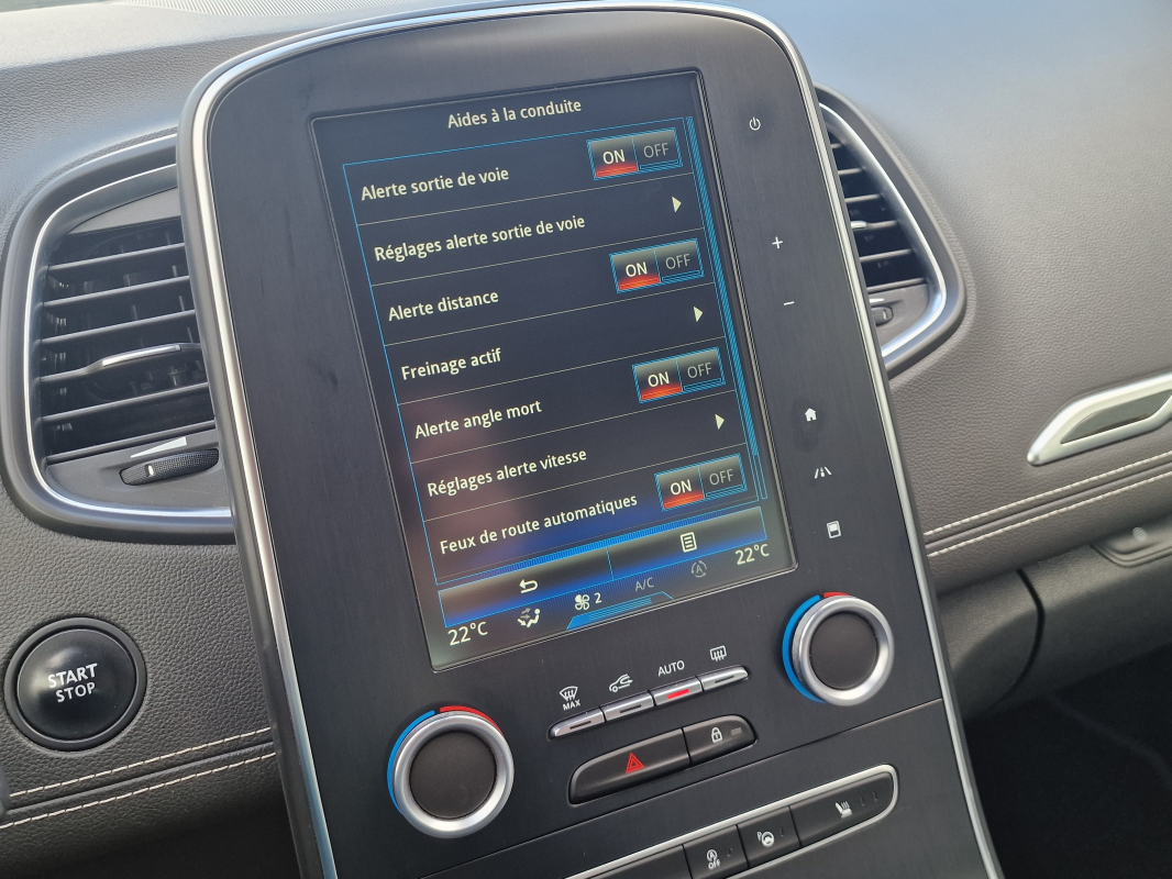 Renault Scenic — 14