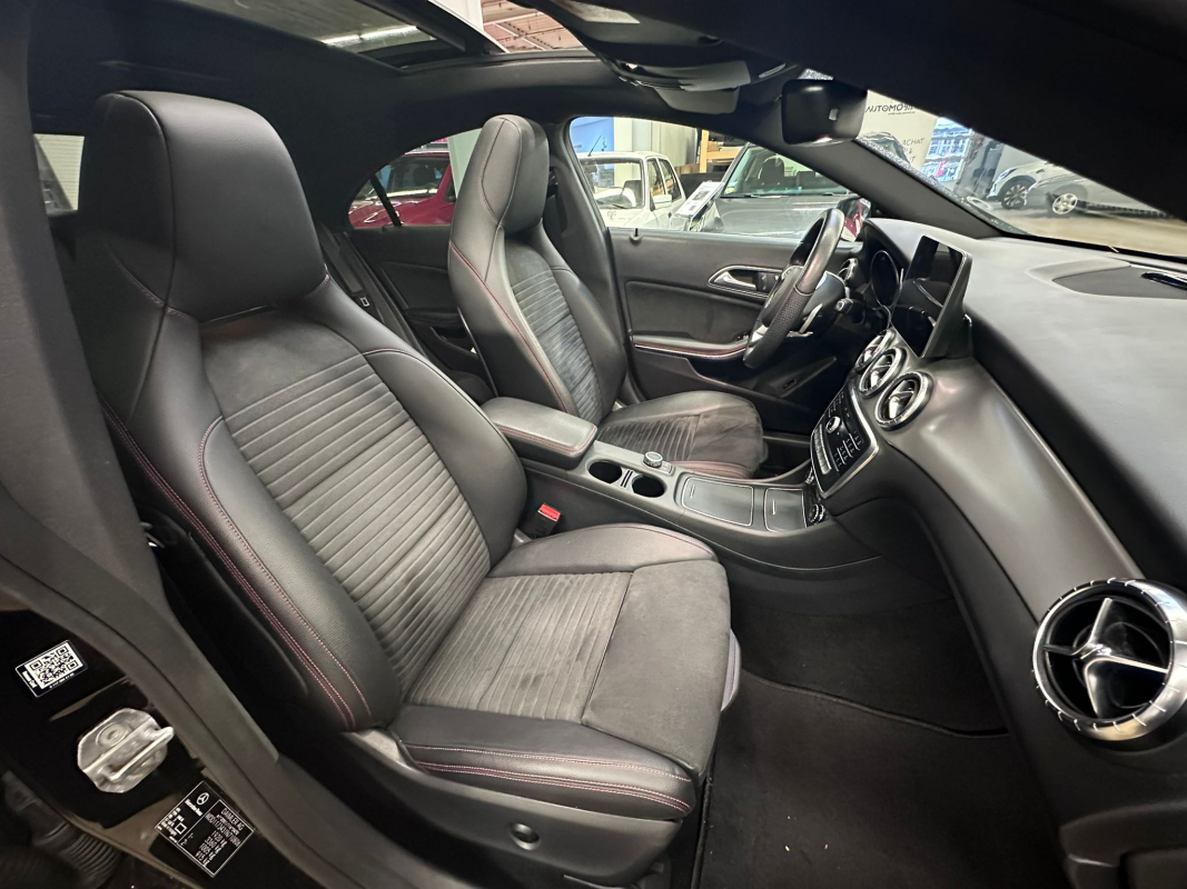 Mercedes Classe CLA — 13