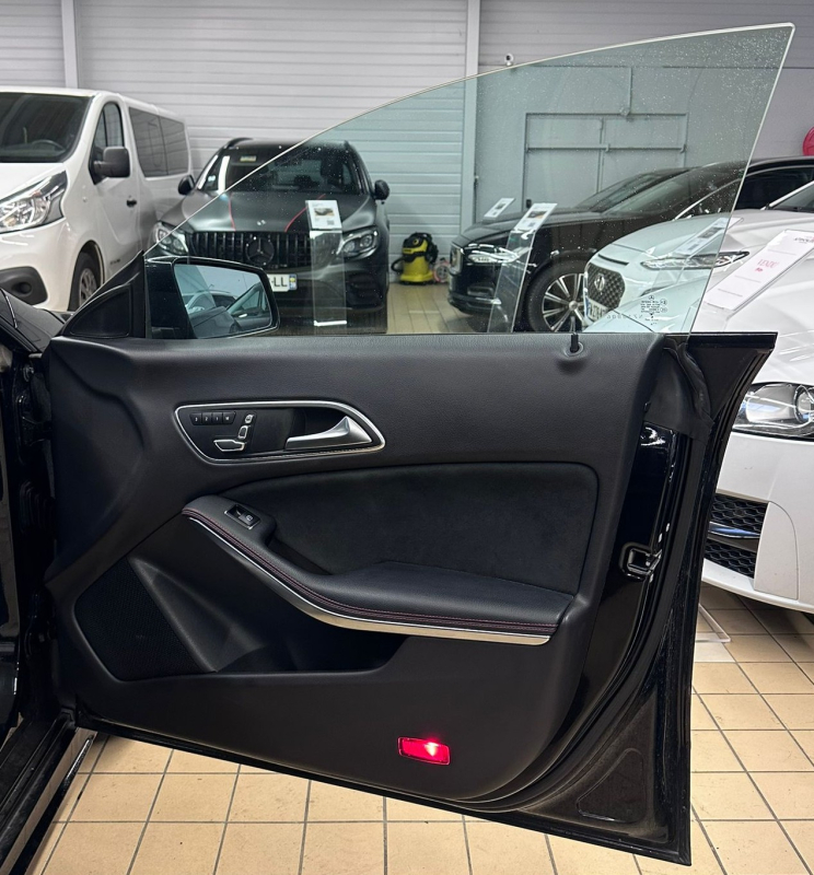 Mercedes Classe CLA — 34