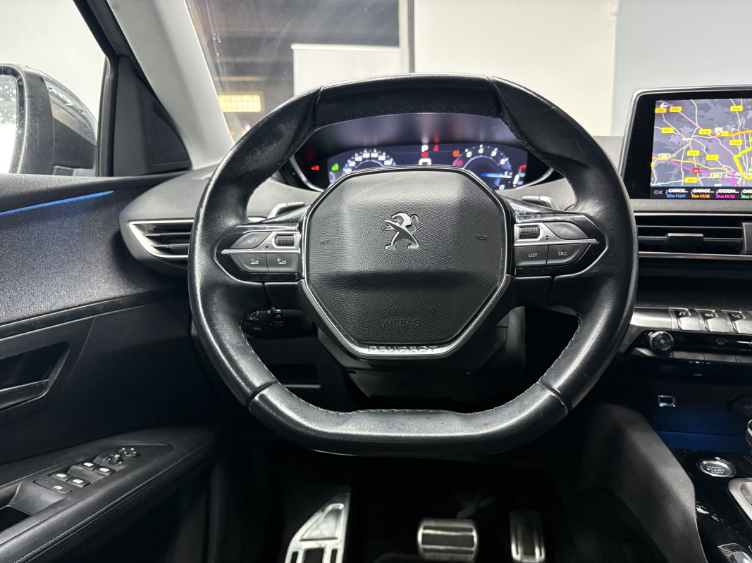 Peugeot 3008 — 12