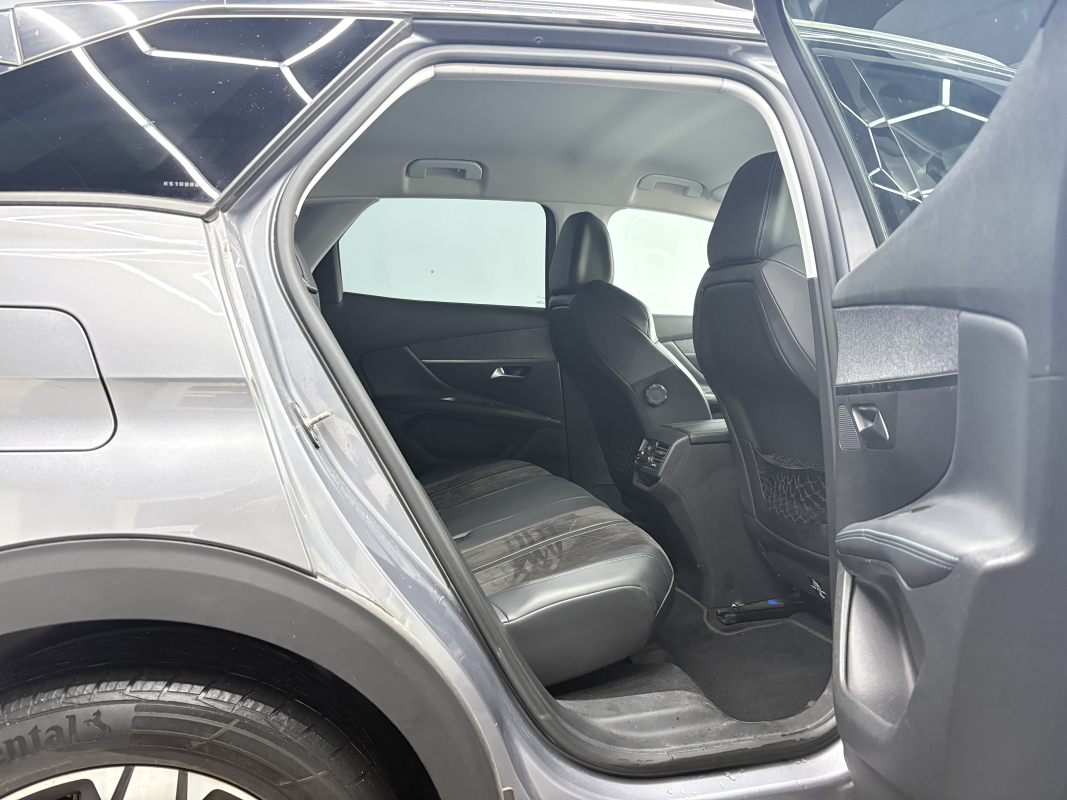 Peugeot 3008 — 15