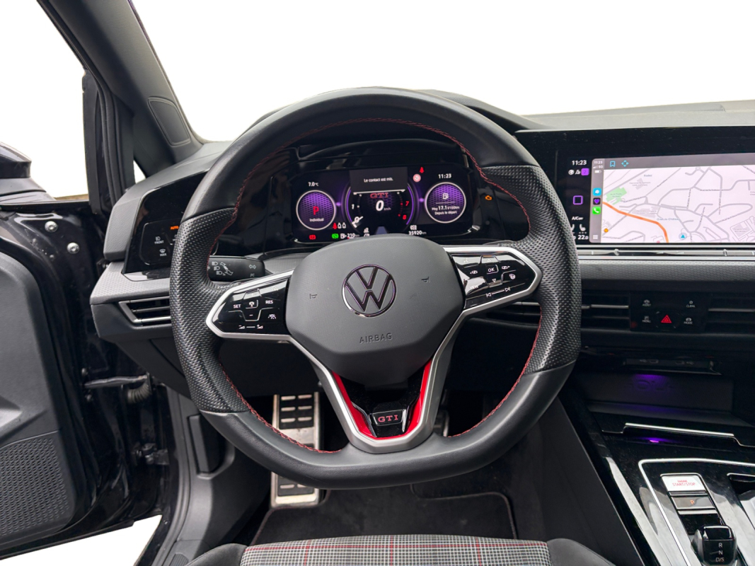 Volkswagen Golf — 11