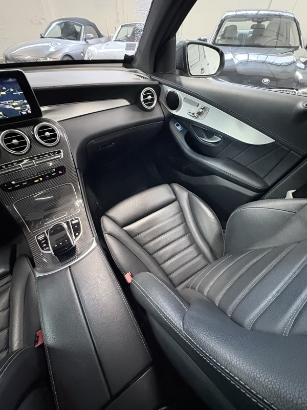 Mercedes GLC coupé — 12