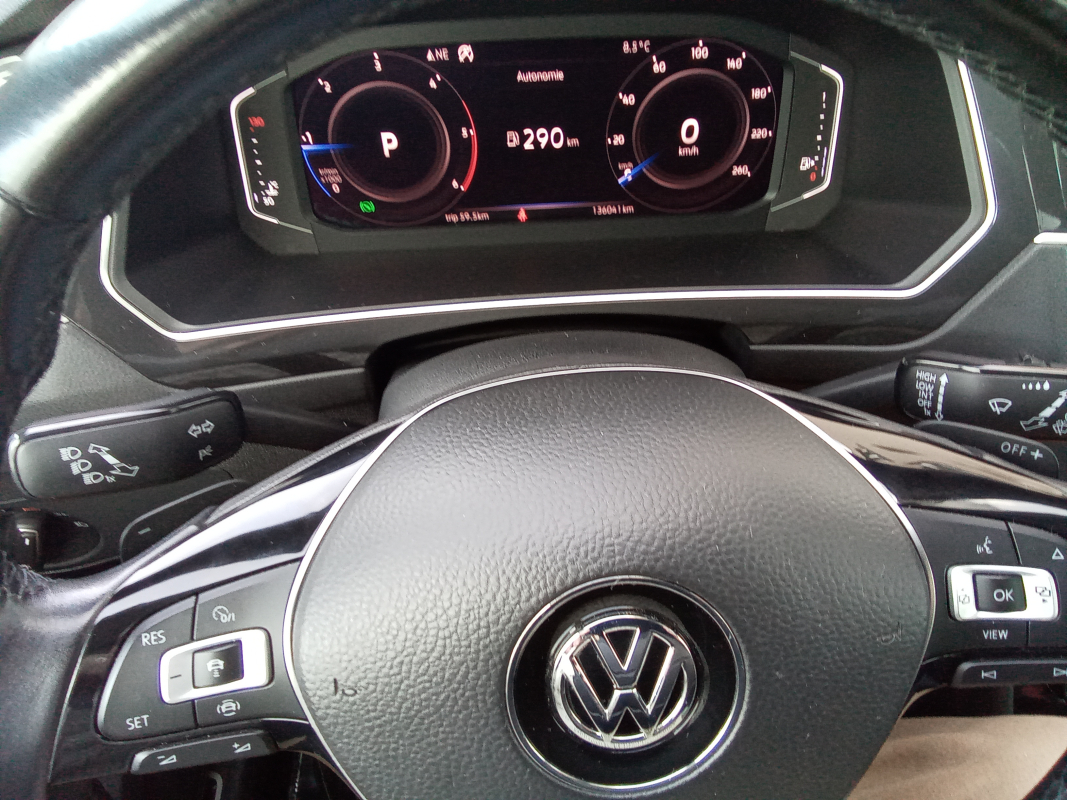 Volkswagen Tiguan — 34
