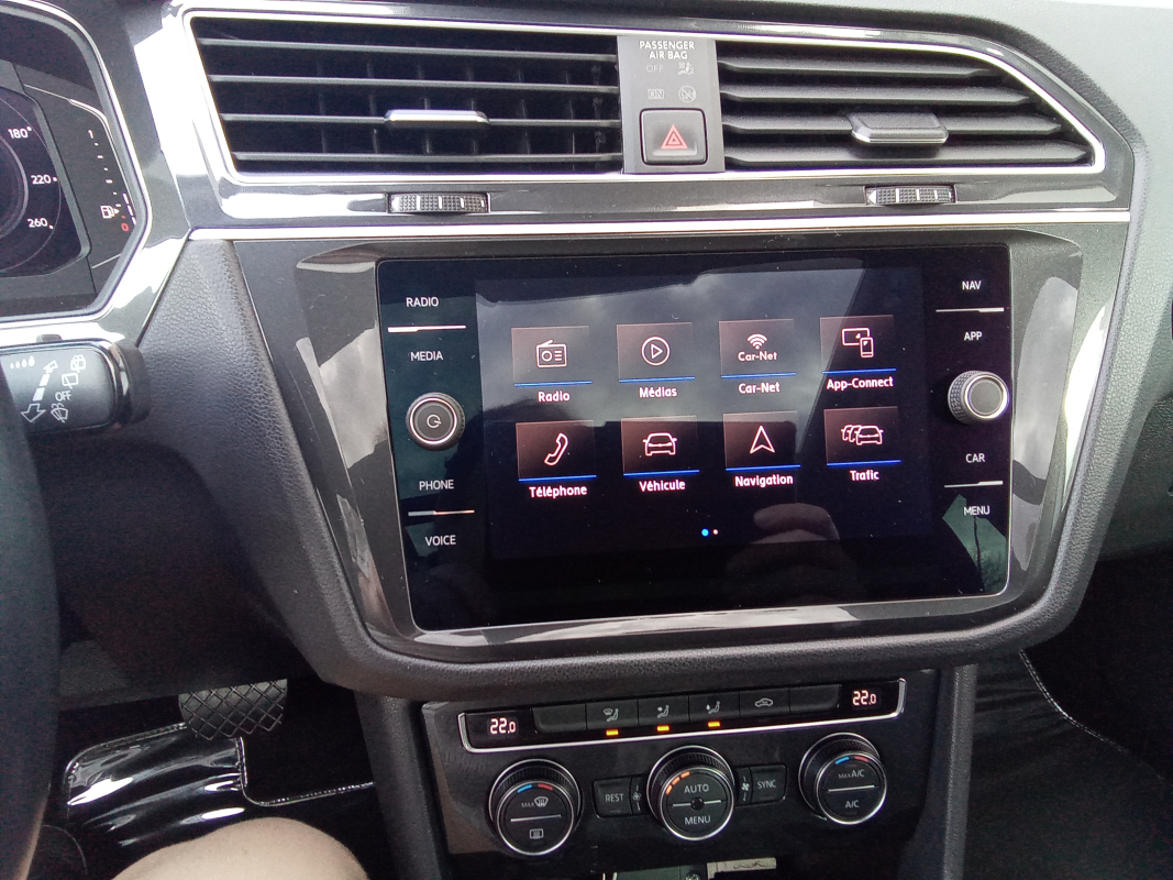 Volkswagen Tiguan — 13