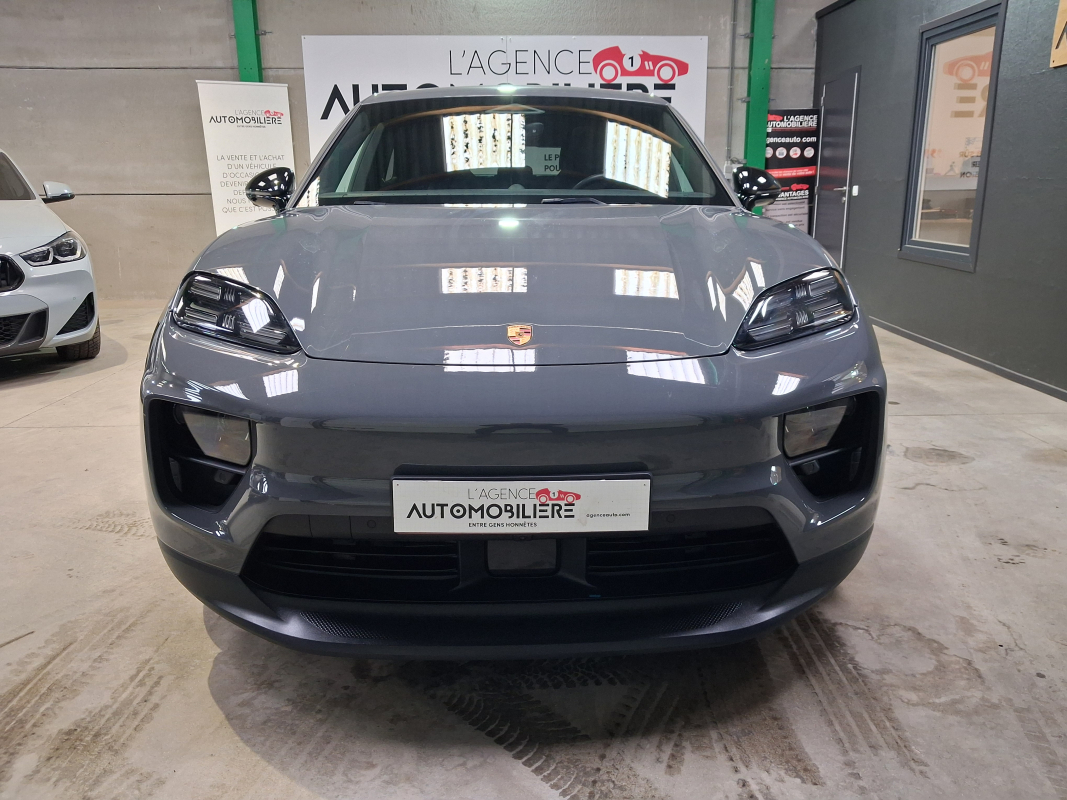Porsche Macan — 4