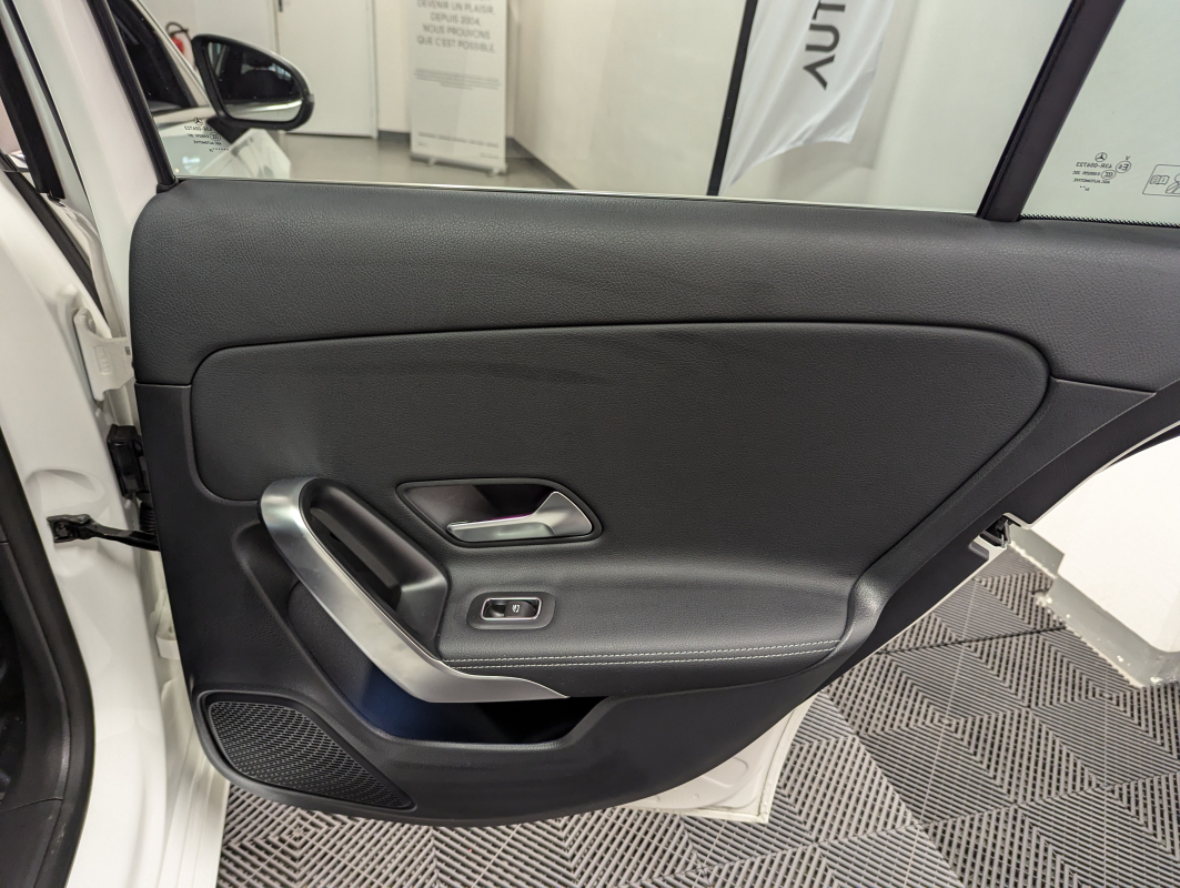 Mercedes Classe A — 32