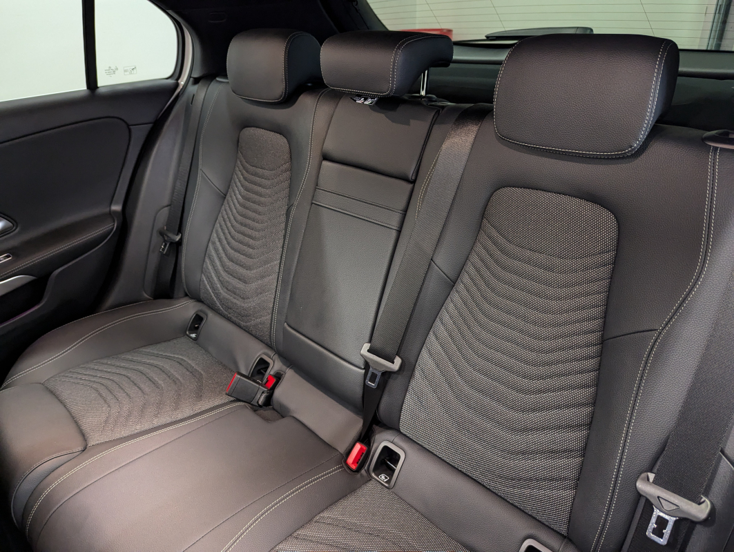 Mercedes Classe A — 14