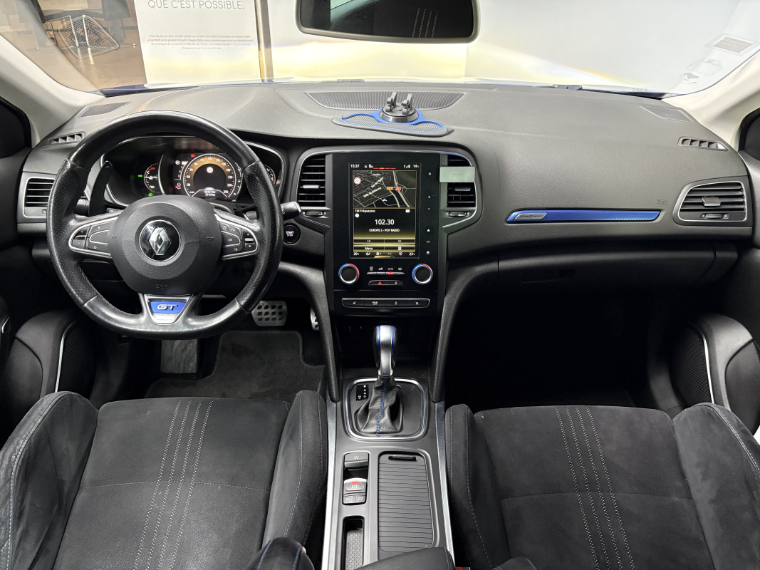 Renault Megane — 12