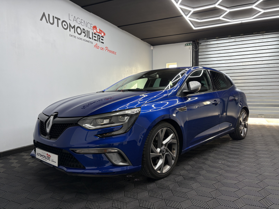 Renault Megane — 7