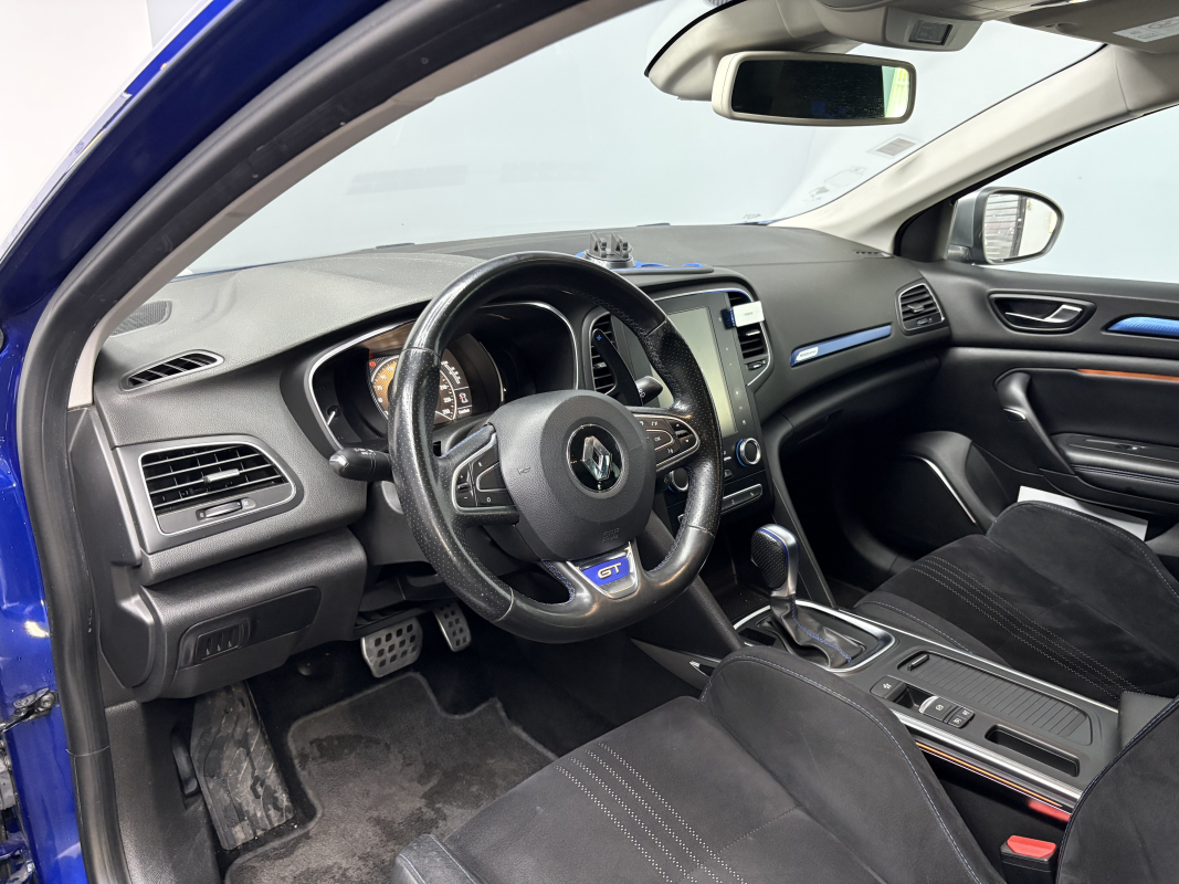Renault Megane — 10