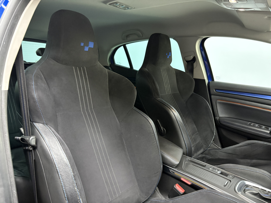 Renault Megane — 17