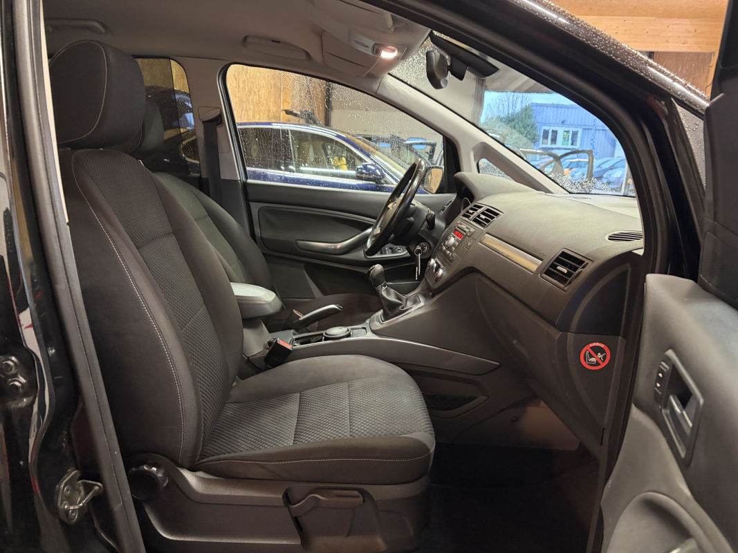 Ford C-Max — 17