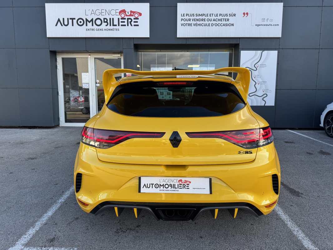 Renault Megane — 5