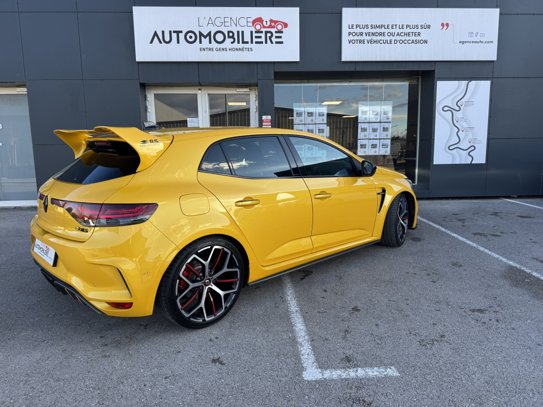 Renault Megane — 4