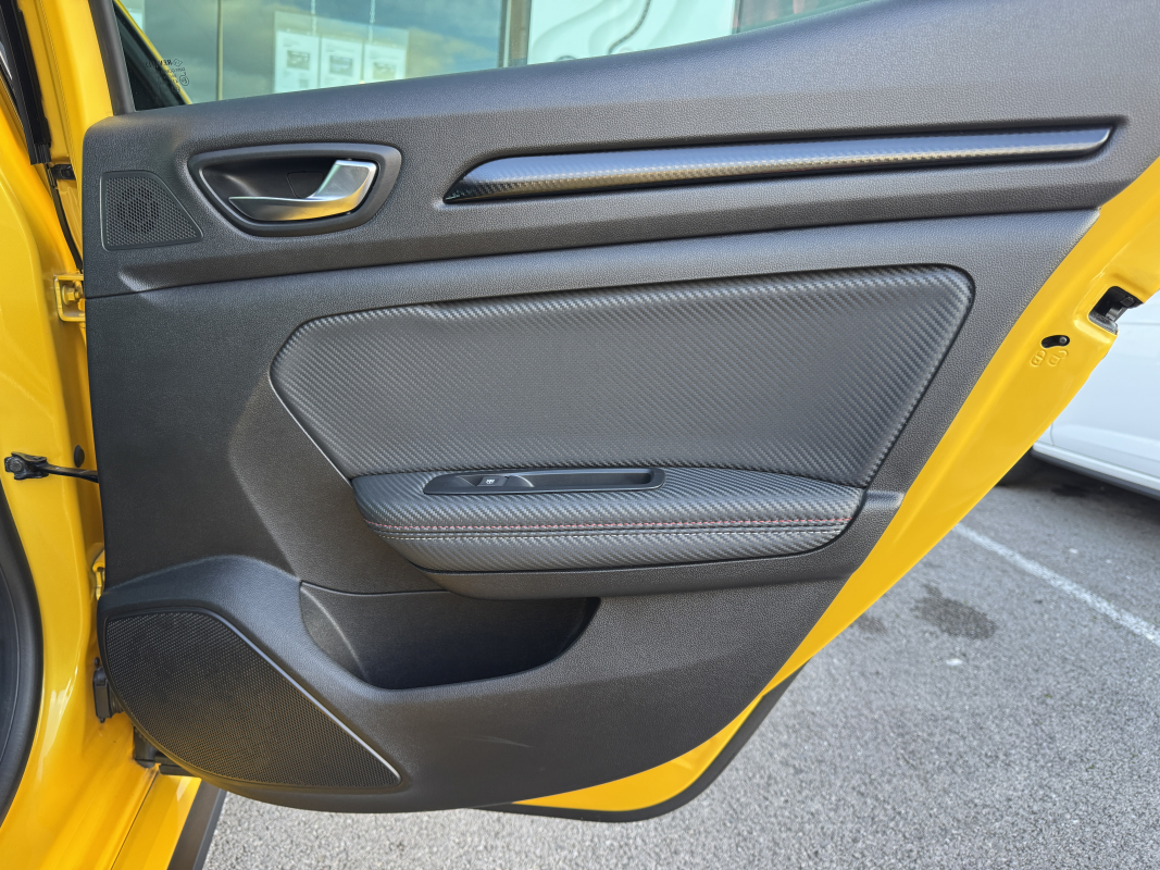 Renault Megane — 26