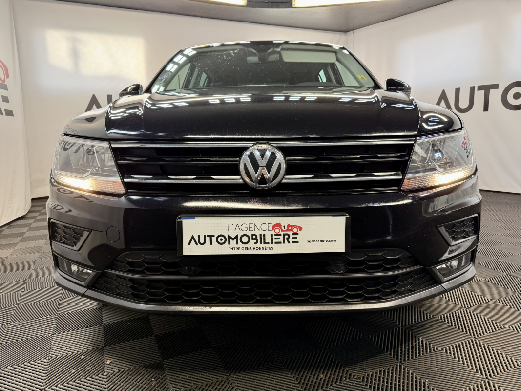 Volkswagen Tiguan — 2