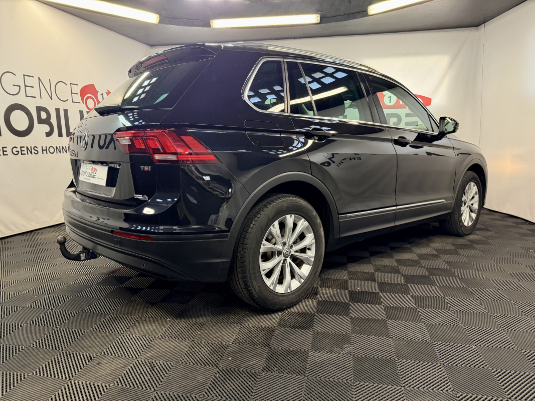 Volkswagen Tiguan — 7