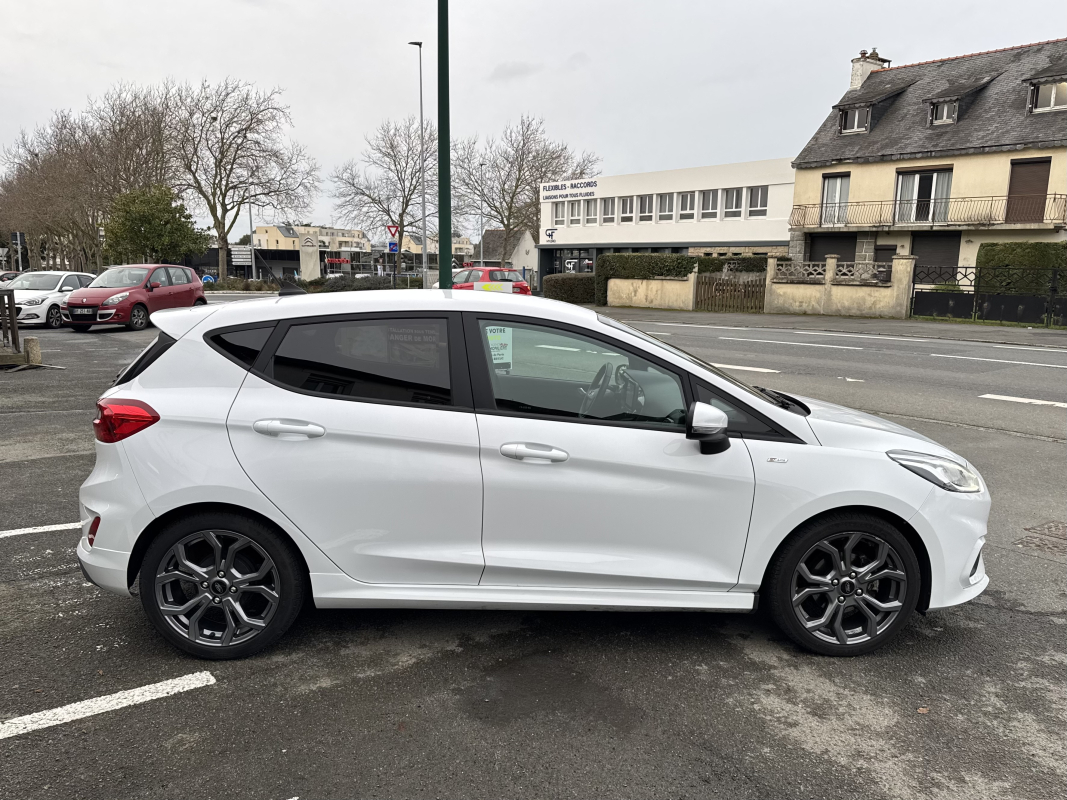Ford Fiesta — 4