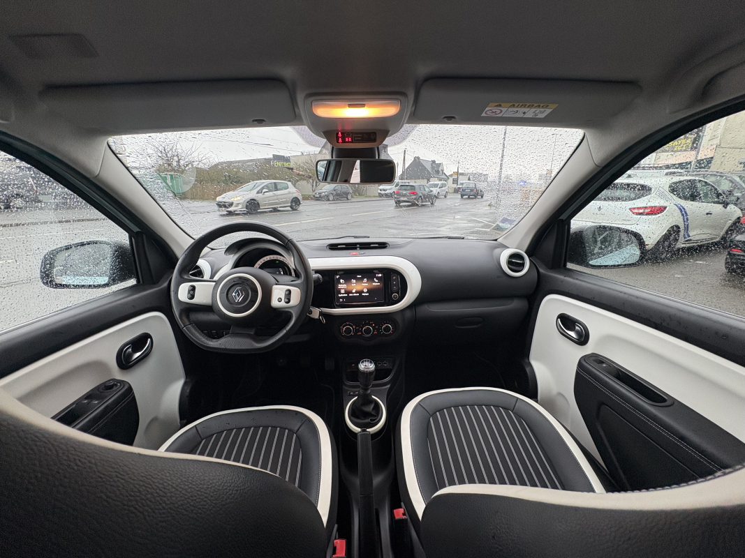 Renault Twingo — 21