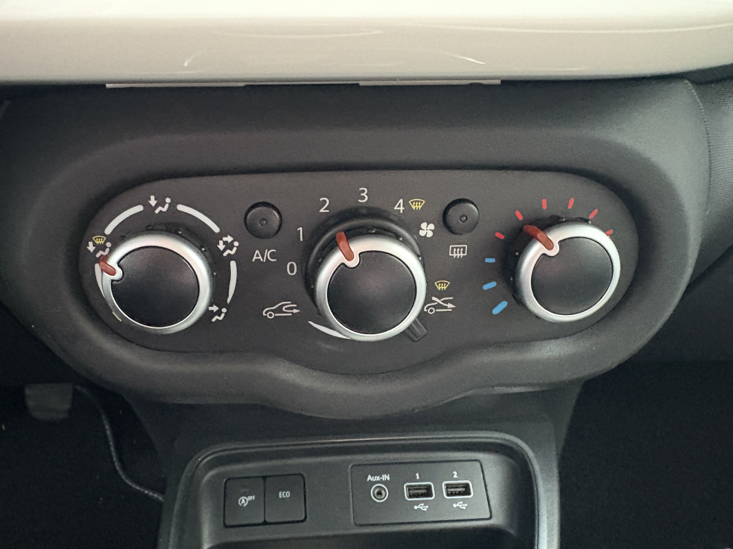 Renault Twingo — 24