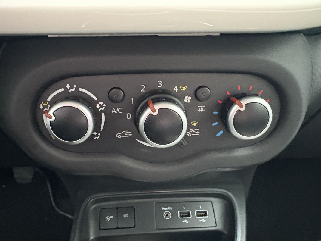 Renault Twingo — 25