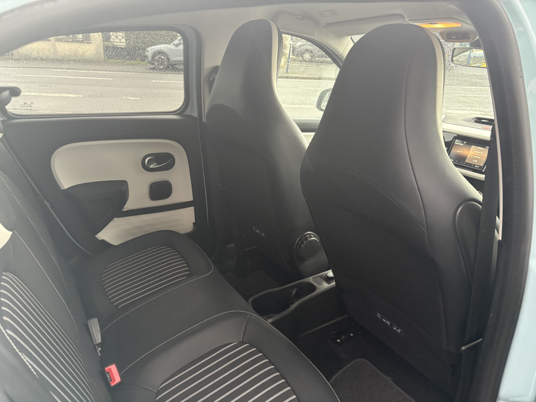 Renault Twingo — 16