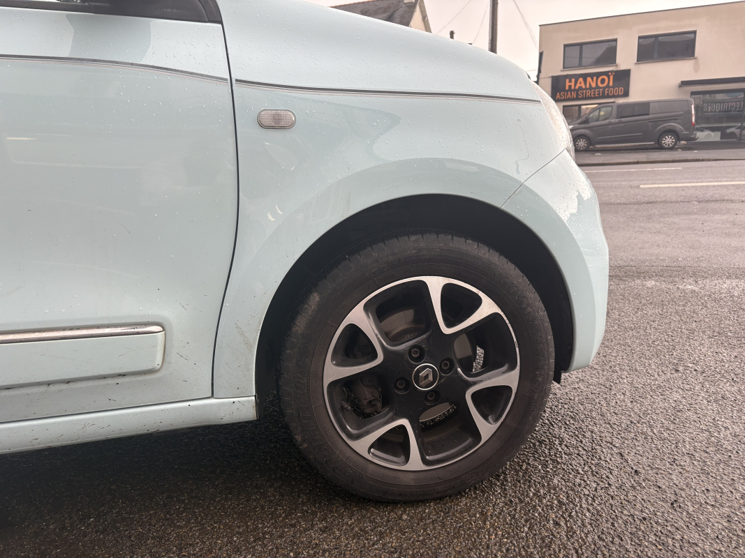Renault Twingo — 10
