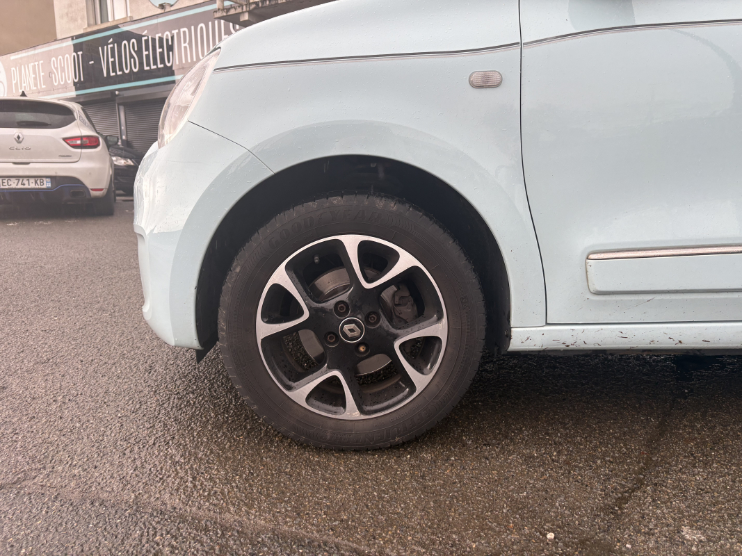 Renault Twingo — 11