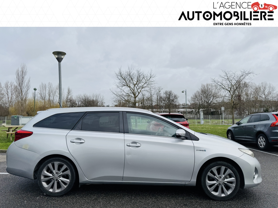 Toyota Auris — 2