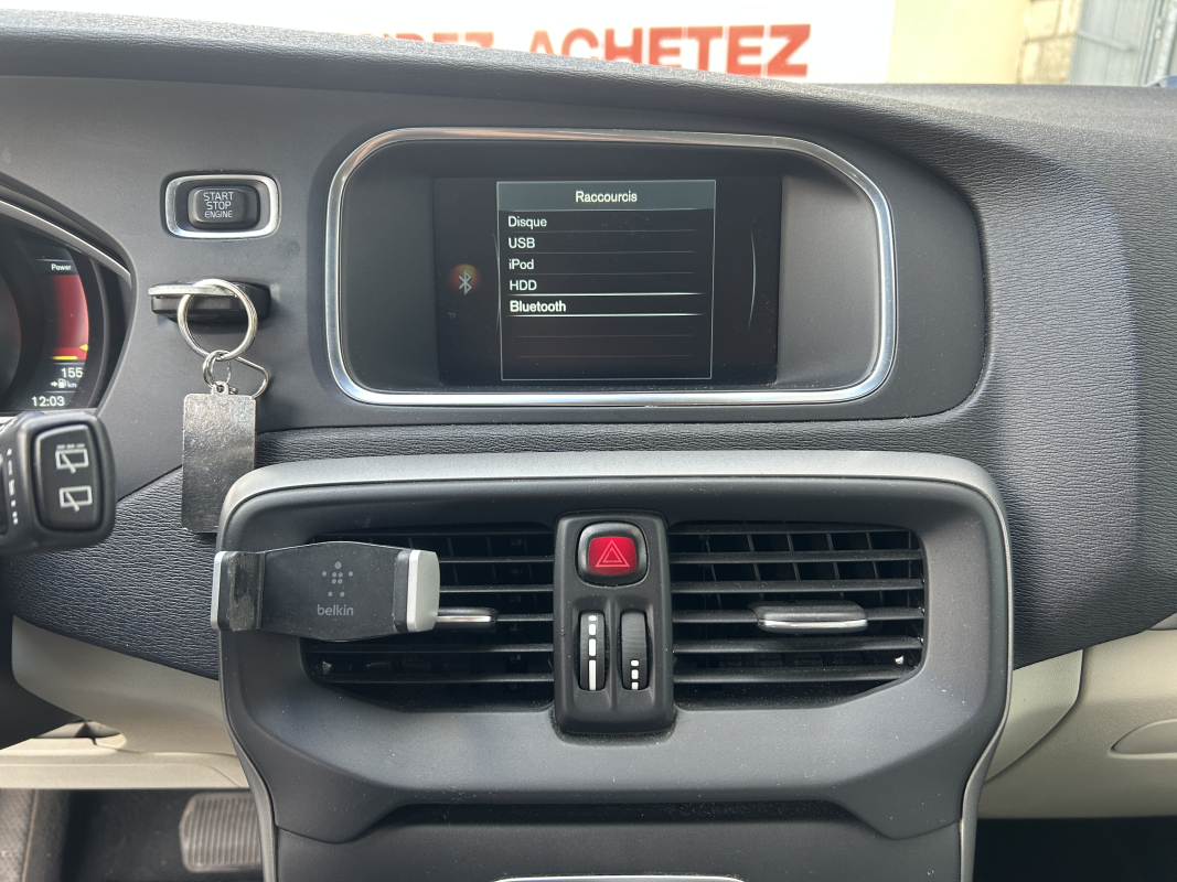 Volvo V40 — 18