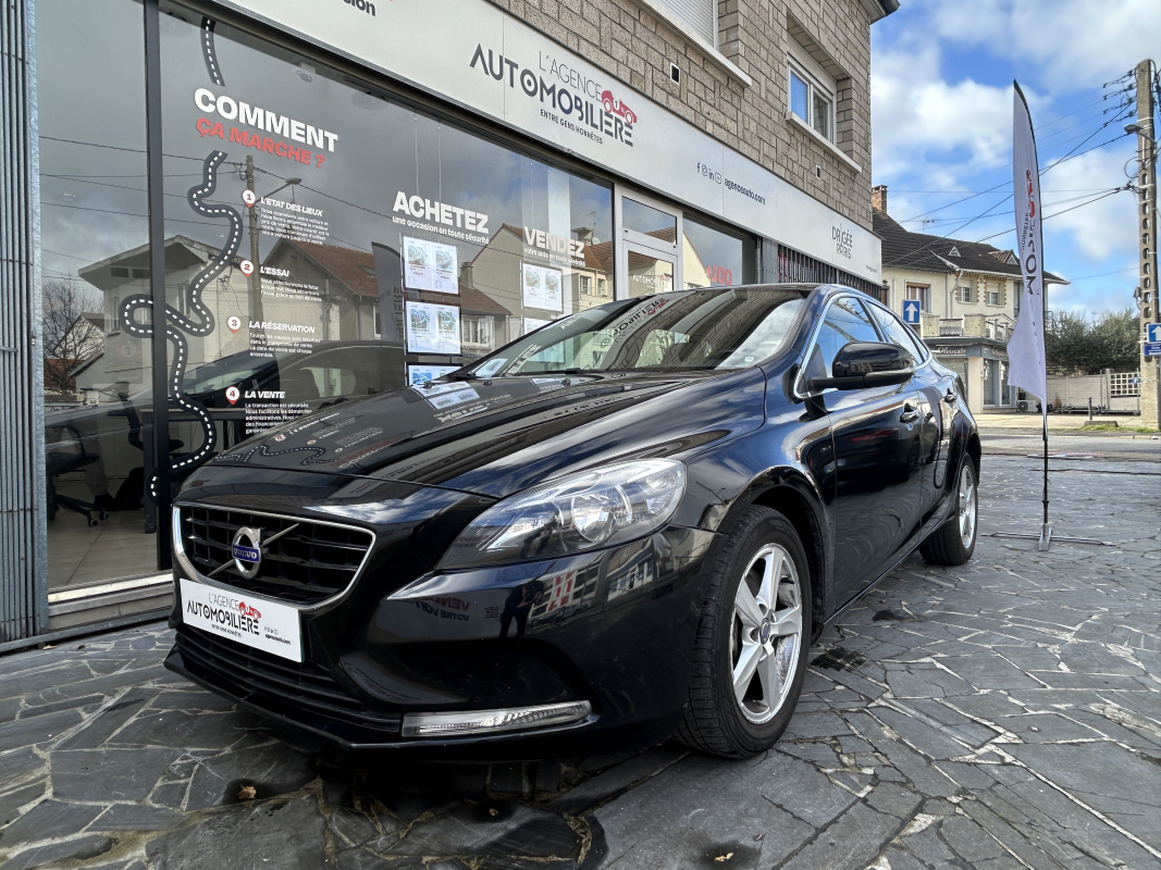 Volvo V40