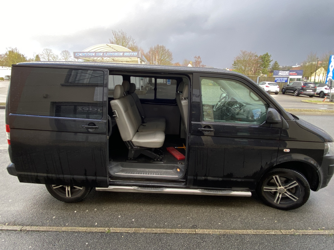 Volkswagen Caravelle — 13