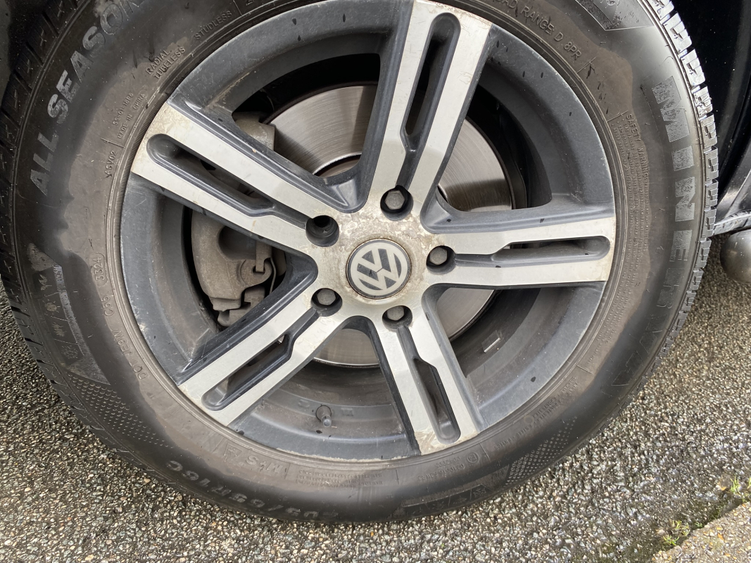 Volkswagen Caravelle — 35