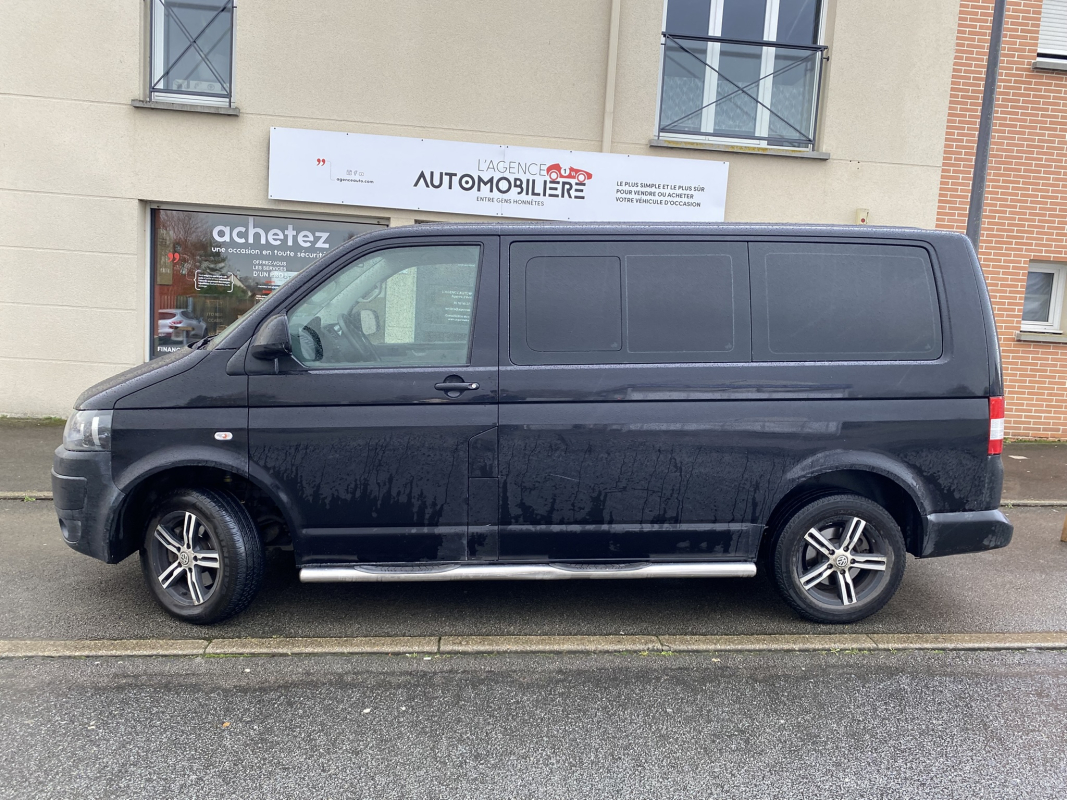 Volkswagen Caravelle — 2