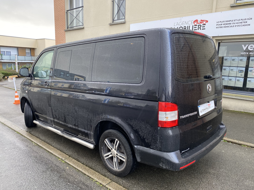 Volkswagen Caravelle — 3