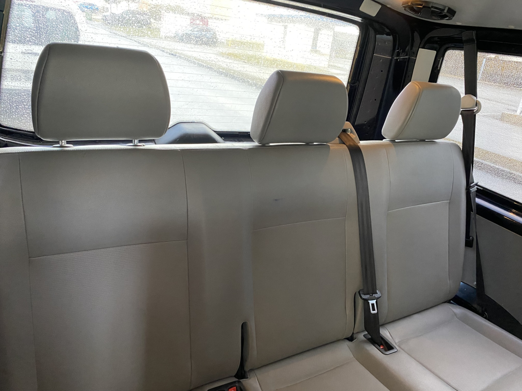 Volkswagen Caravelle — 32