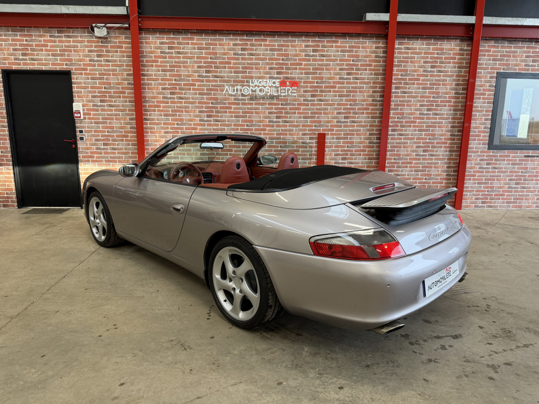 Porsche 911 Cabriolet — 5