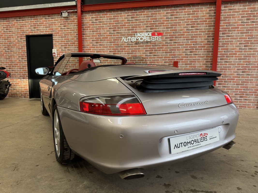 Porsche 911 Cabriolet — 6