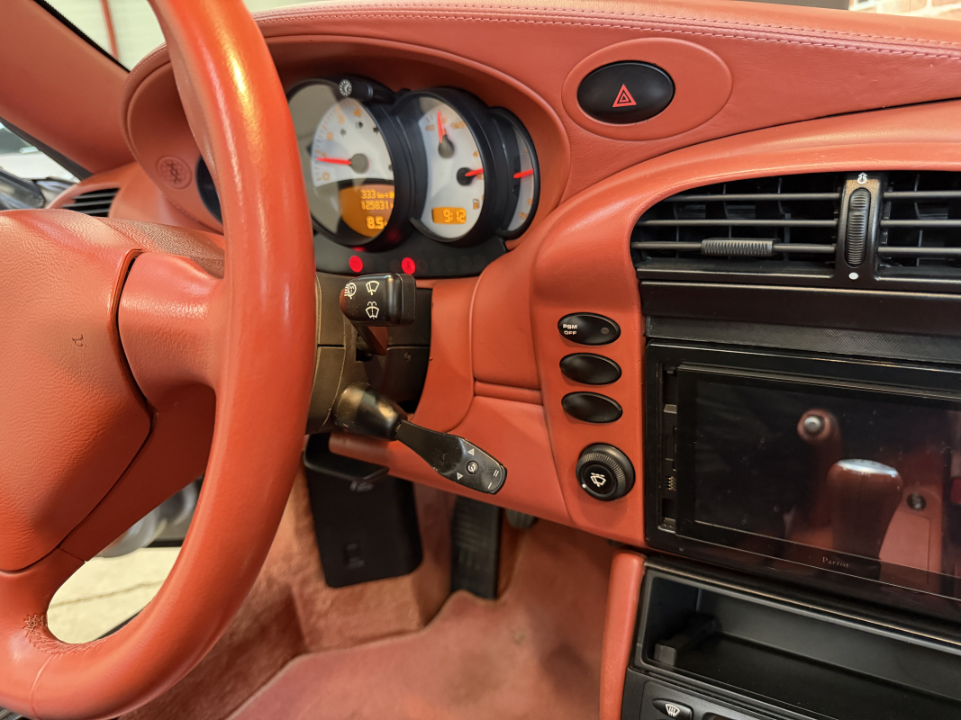 Porsche 911 Cabriolet — 34