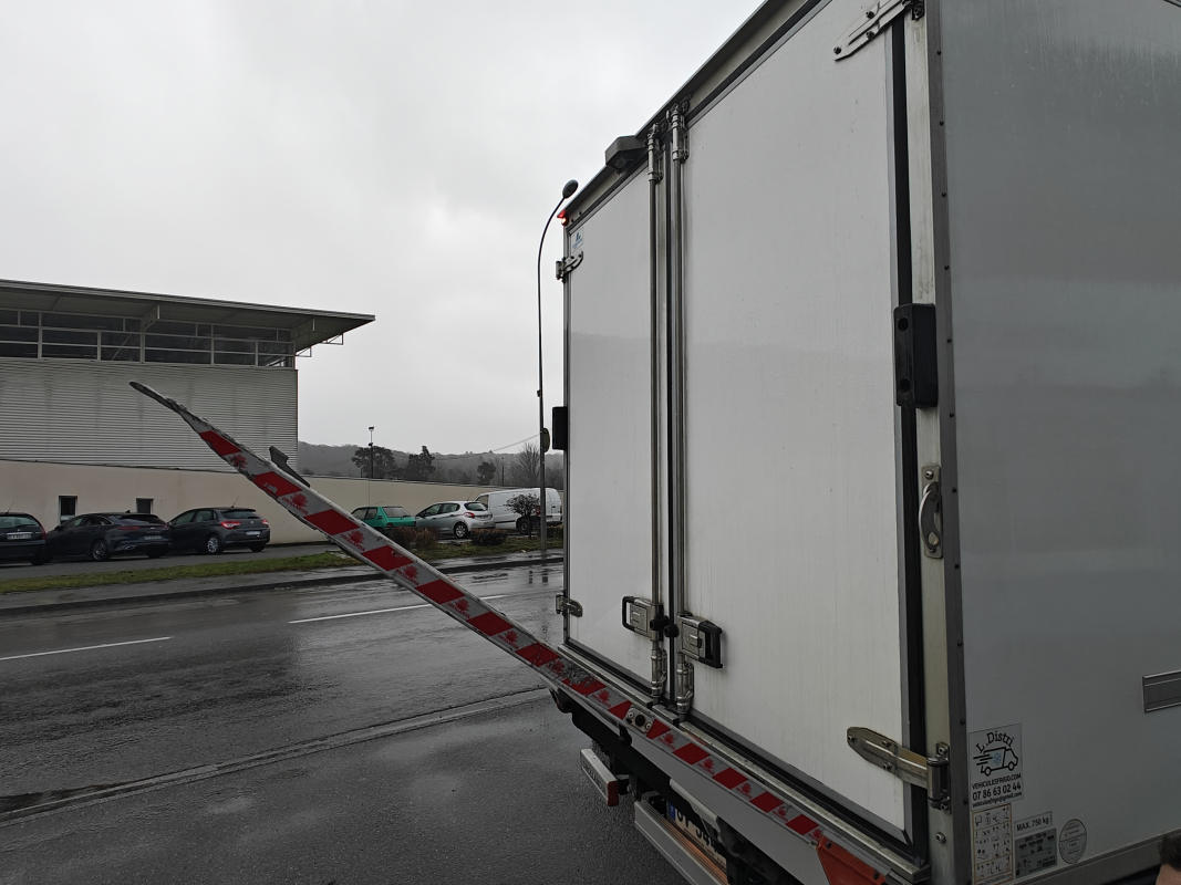 Renault Master — 9