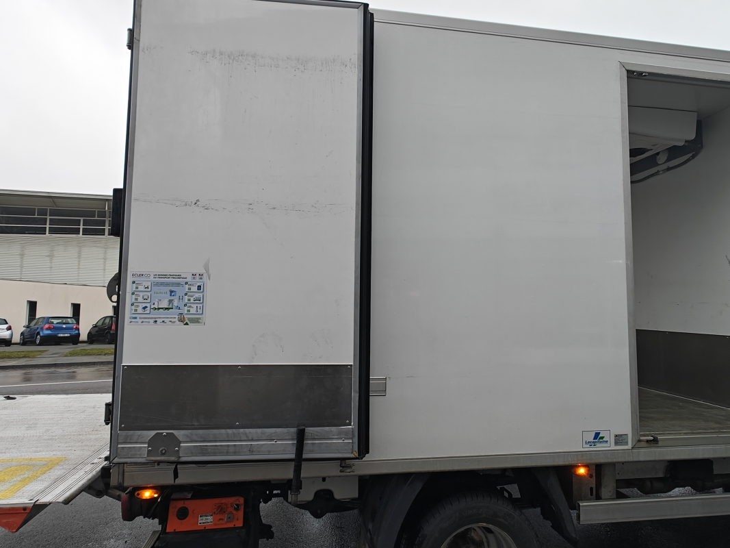 Renault Master — 10