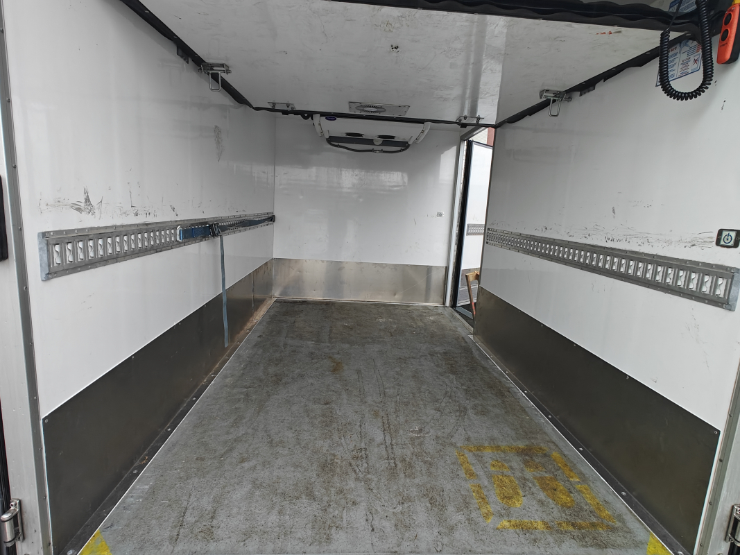 Renault Master — 12