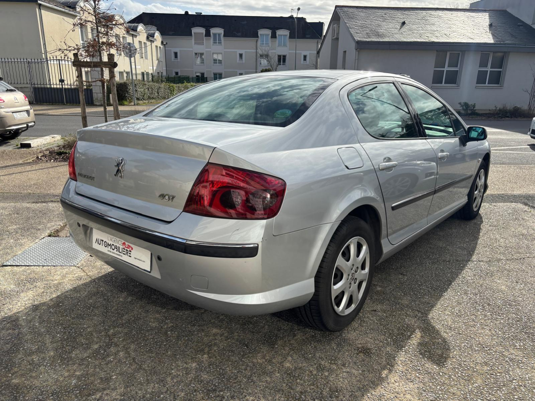 Peugeot 407 — 5