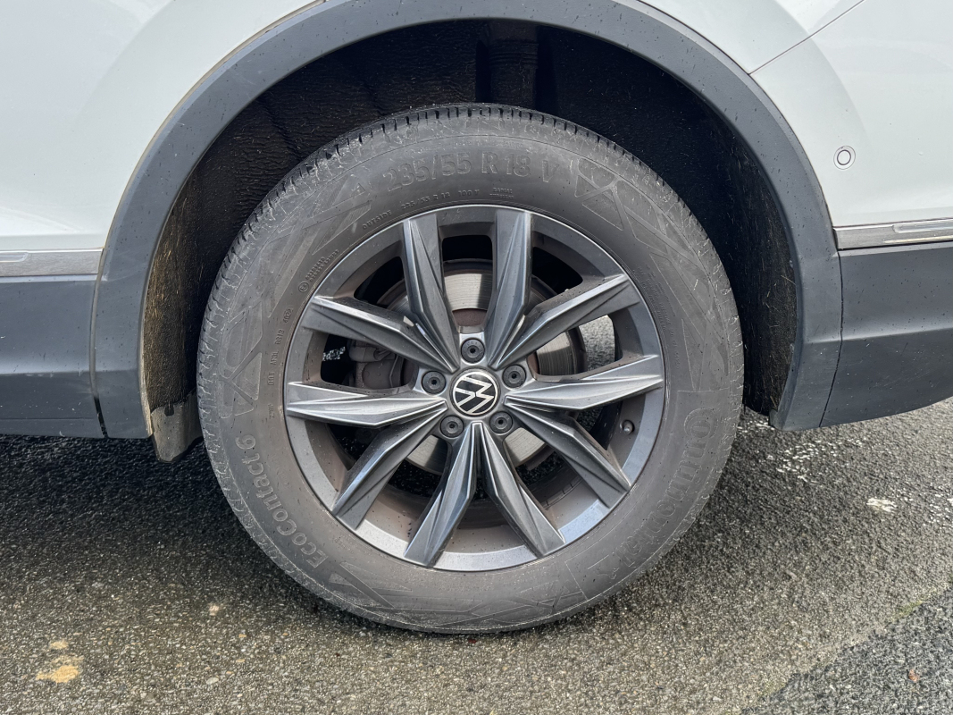 Volkswagen Tiguan Allspace — 28
